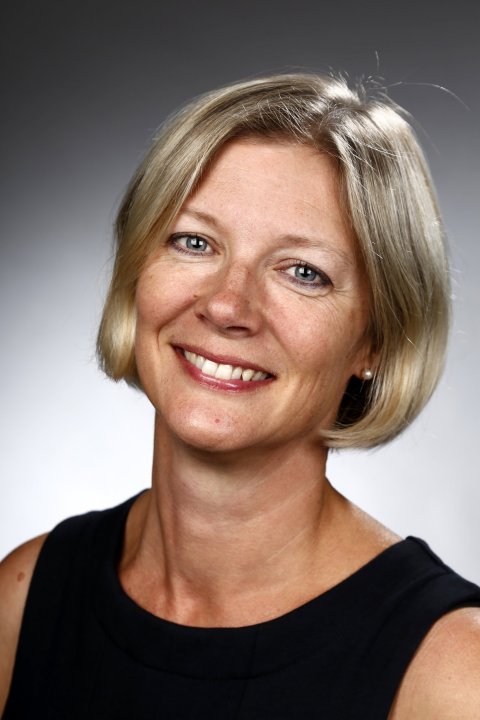 Portrait photo of Prof. Laura Airas