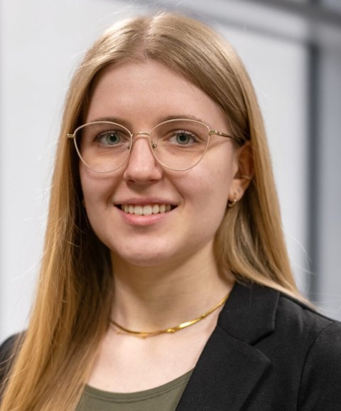 Portraitfoto von Franziska Bauer