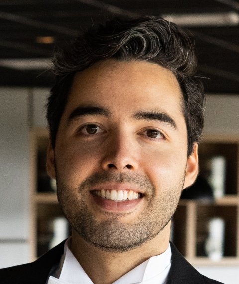 Portrait photo of Agustin Enciso-Martinez
