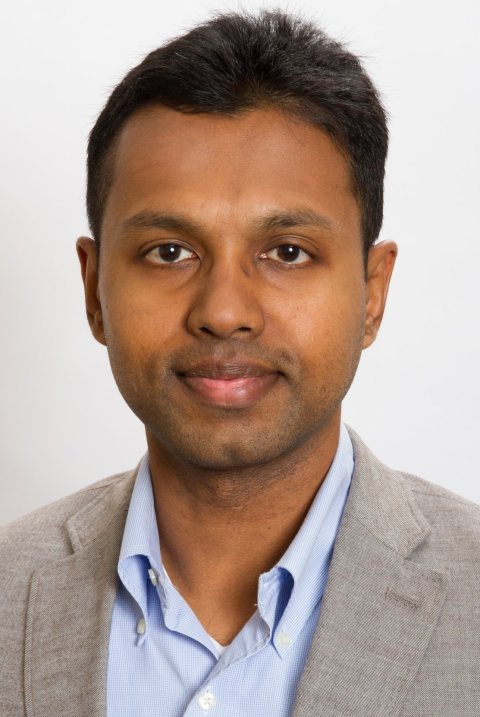 Portrait photo of Dr Paaladinesh Thavendiranathan