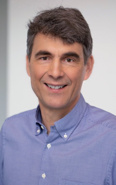 Portraitfoto von Prof. Dr. Stephan Schmitz