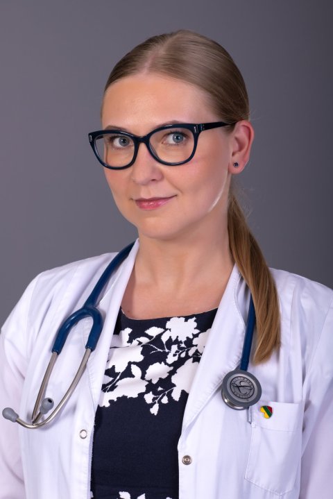 Portrait photo of Dr Renata Jukneviciene