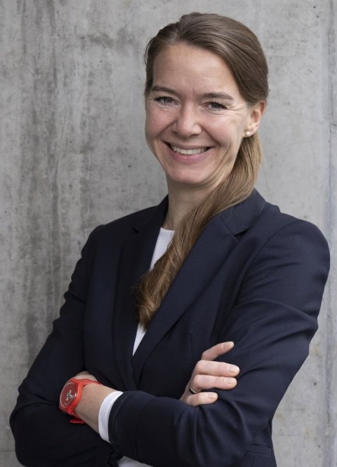 Portraitfoto von Prof. Dr. Nana-Maria Wagner