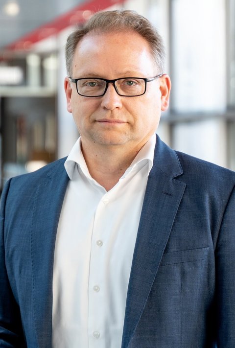 Portraitfoto von Matthias Janda