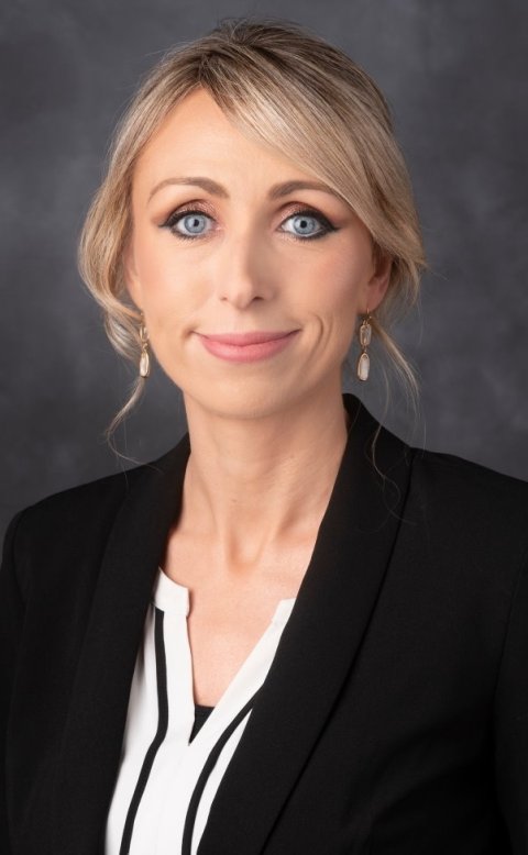 portrait photo of Susan Bullman, Ph.D.