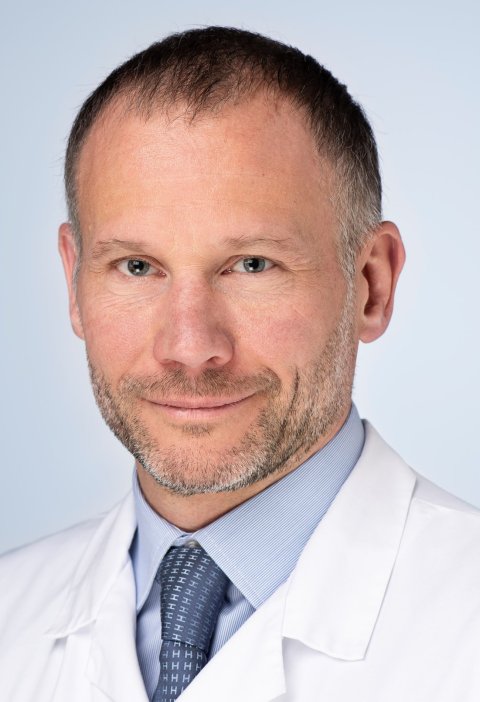 Portrait photo of Professor Olivier Michielin