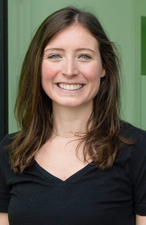 Portraitfoto von  Dr. Naomi Vlegels