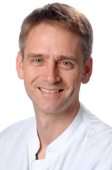Portraitfoto von Prof. Andreas Flemmer