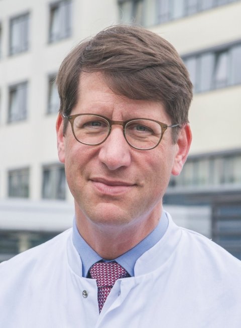 Portraitfoto von Prof. Dr. Stefan Frantz