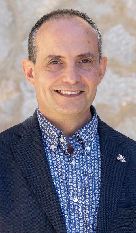 Portrait photo of Urbano Lorenzo