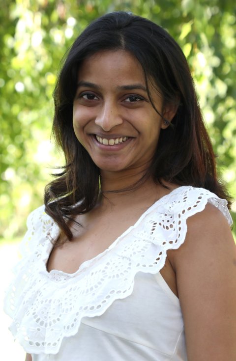 Portraitfoto von Rebecca Mathias