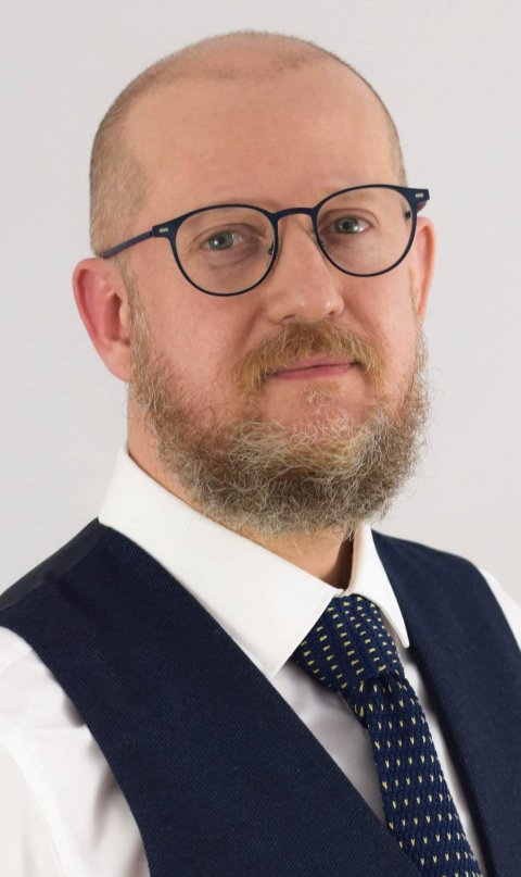 Portrait photo of Jerzy Kustra