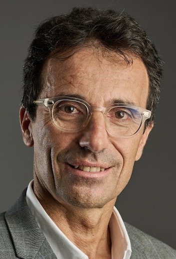 Portrait photo of prof. marc leone