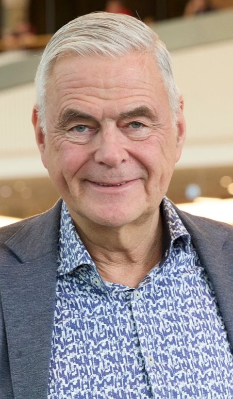 Portraitfoto von Prof. Uwe Janssens