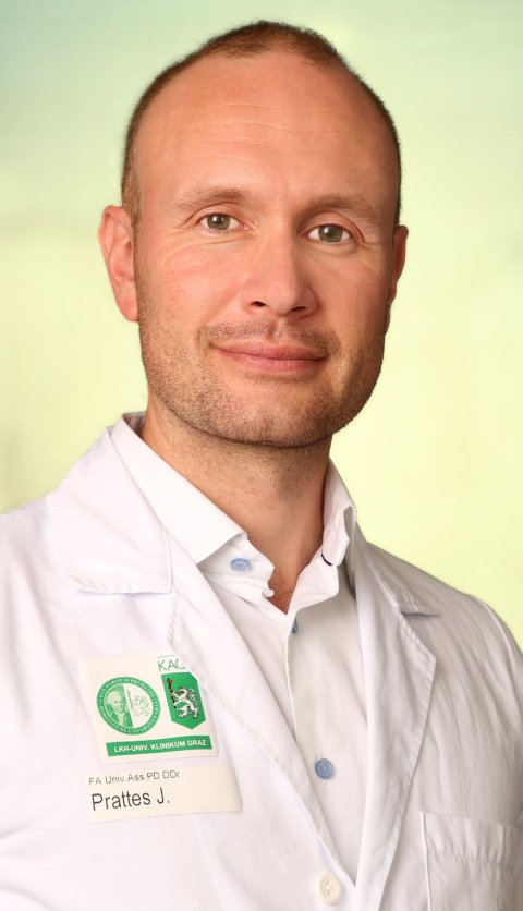 Portraitfoto von Jürgen Prattes