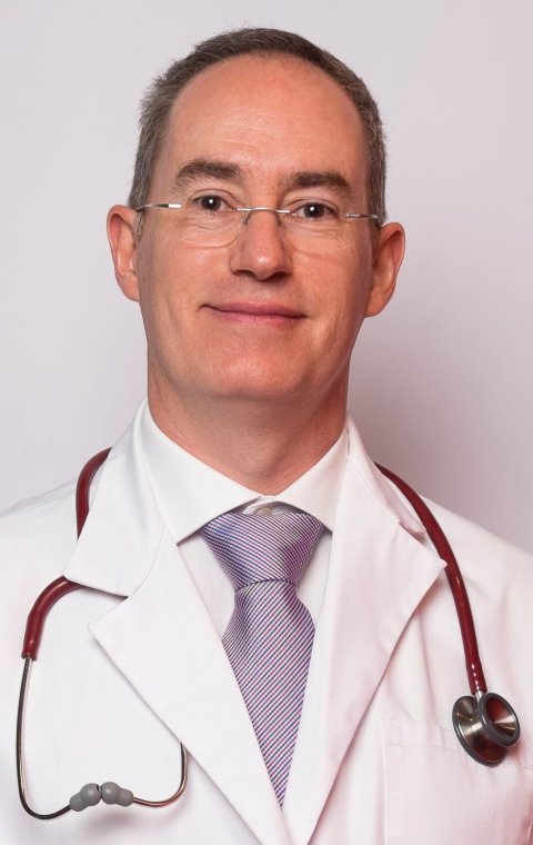 Portrait photo of Professor Alessandro Sionis