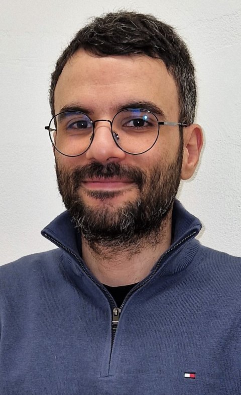 Portrait photo of Mehdi Badaoui