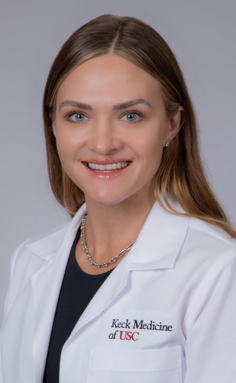 Portrait photo of Anastasia Martynova