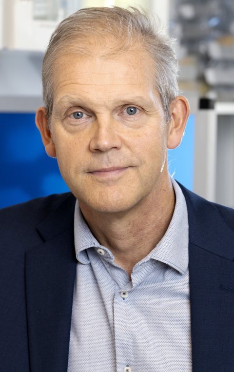 Portrait photo of Professor Joakim Larsson