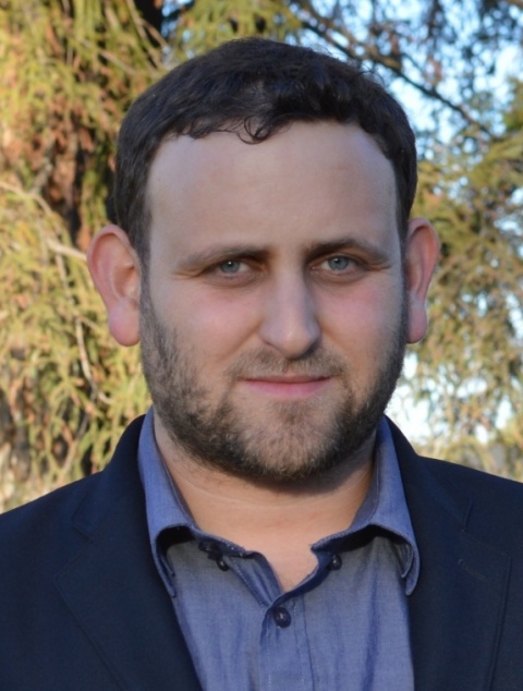 Portrait photo of Dvir Aran